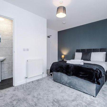 Cosy 3 Bed 3 Bath House - Central Liverpool -Self Check-In & Free Parking! Villa Exteriör bild