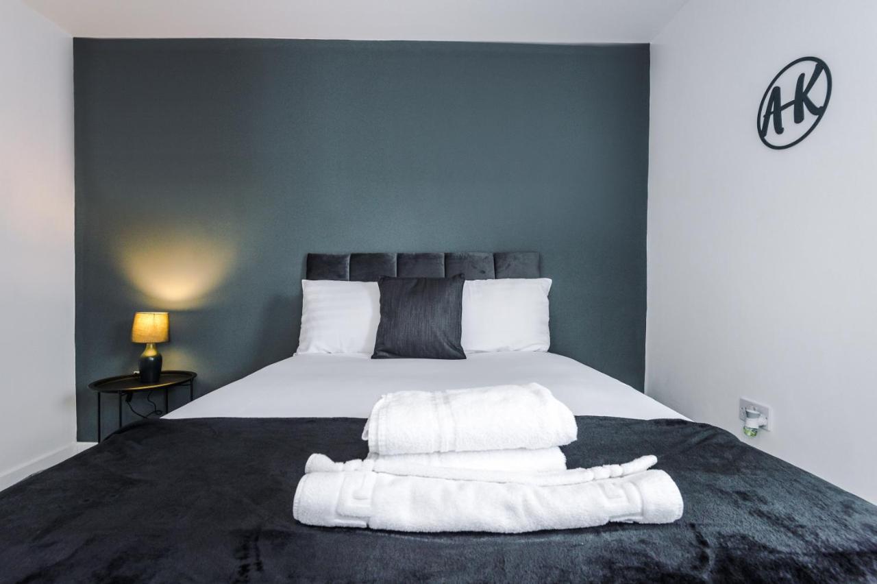 Cosy 3 Bed 3 Bath House - Central Liverpool -Self Check-In & Free Parking! Villa Exteriör bild